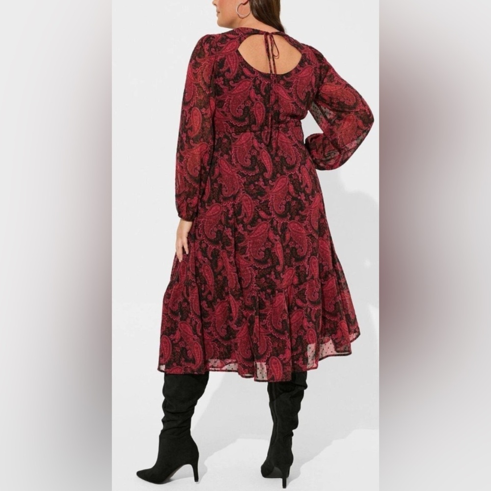 Torrid clip dot Black red Paisley sheer Long Sleeve Dress below knee length 0